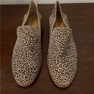 Lucky Brand sueded leather loafers leopard print